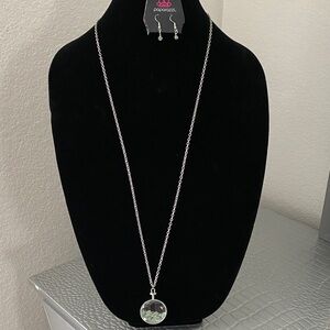Paparazzi Silver Necklace with Green Pendant